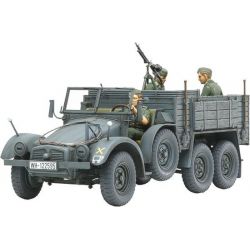 6x4 Truck Krupp Protze (Kfz.70) + 3 Figuras